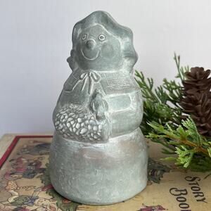 1999 Isabel Bloom Winnie the Snow Lady Bird Concrete Sculpture Signed Retired